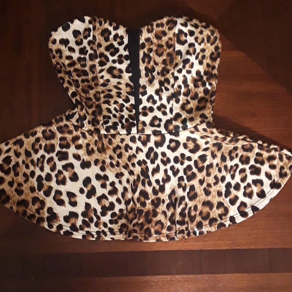 Cheetah top